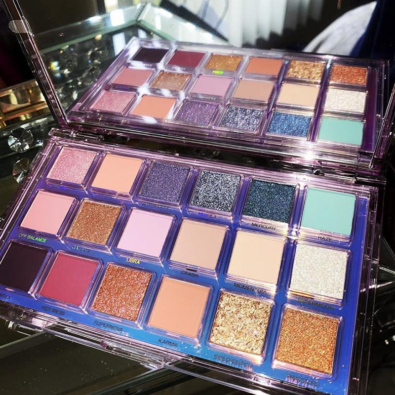 Desert Eyeshadow Palette Crystal Texture Matte Pearl Powder Delicate Texture.