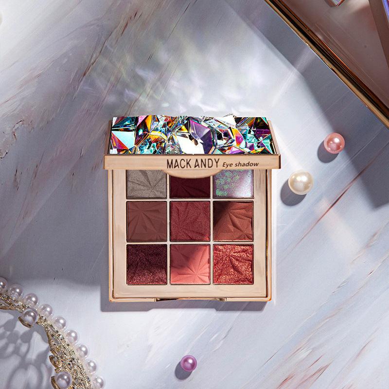 Pearl glitter waterproof nine-color eyeshadow palette.