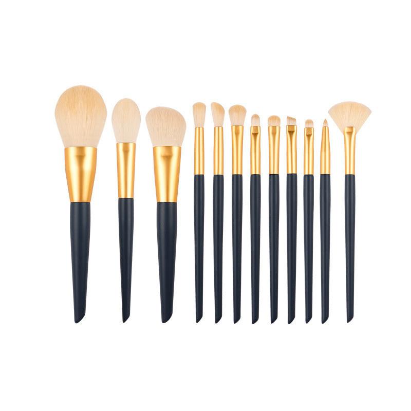 Eye Shadow Powder Blusher High Gloss Cosmetic Brush.