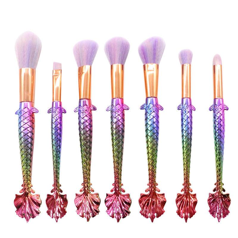 Beauty Tools Colorful Thread Brush Fan Brush.