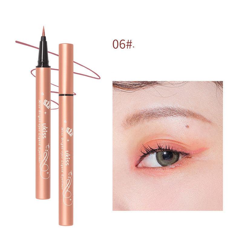 Waterproof color eyeliner pen.