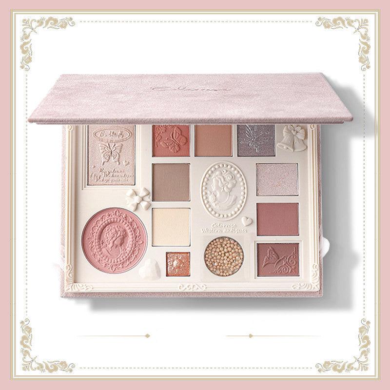 Embossed Eyeshadow Palette Blush Highlighter All-in-one Palette.