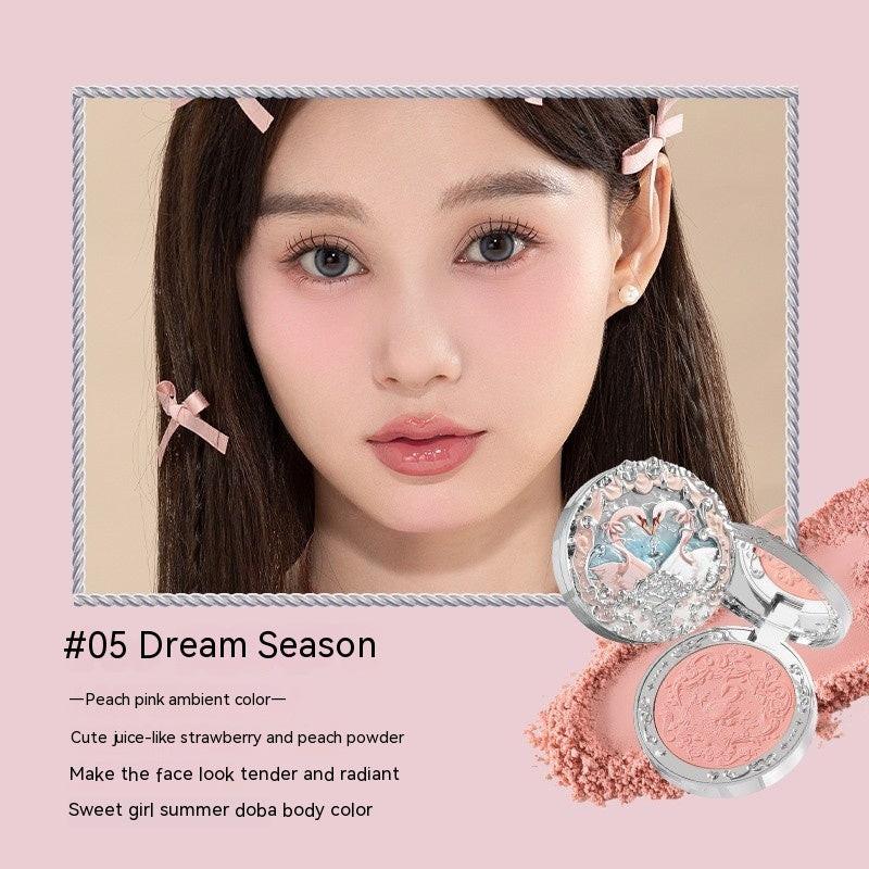 Ballet Velvet Fog Relief Powder Blusher.