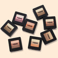 Trichromatic eye shadow.