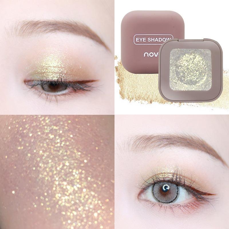 NOVO monochrome eye shadow.