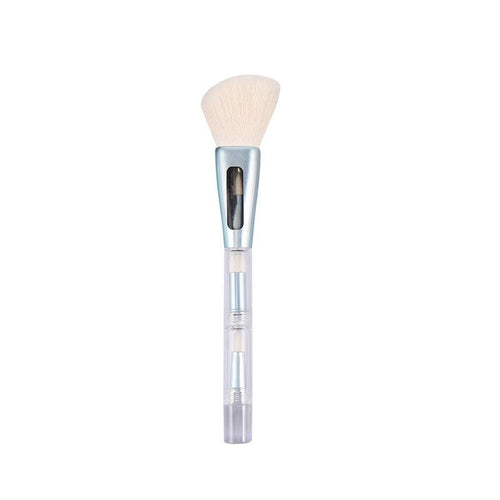 Four-In-One Portable Makeup Brush Beauty Makeup Brush Blush Brush Eye Shadow Brush Makeup Tool.