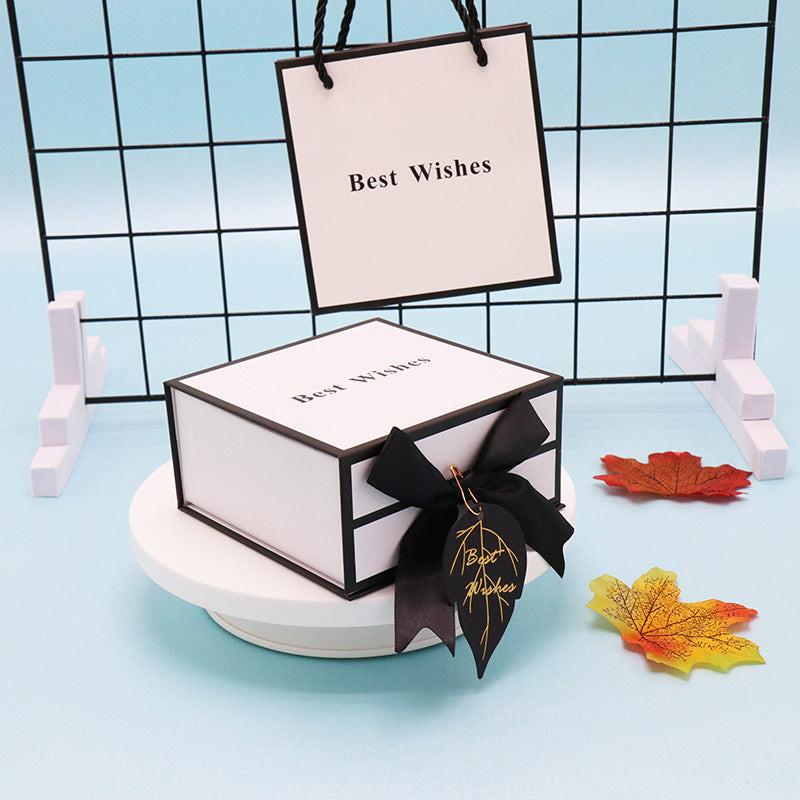 Clamshell Gift Box Lipstick Cosmetics White Packaging Box Square Gift Box.