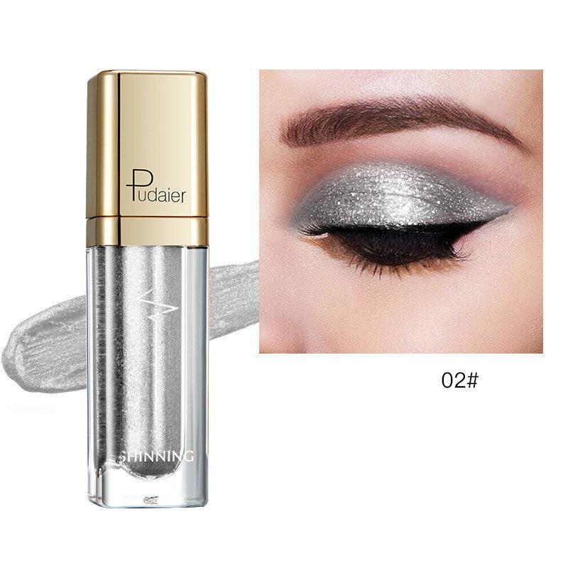 18-color glitter eyeshadow.