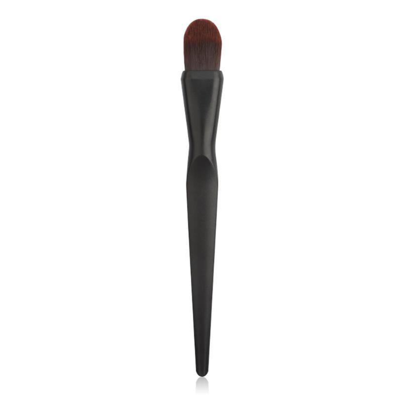 Little pretty waist foundation brush.