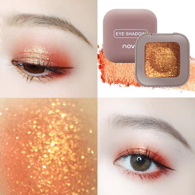 NOVO monochrome eye shadow.