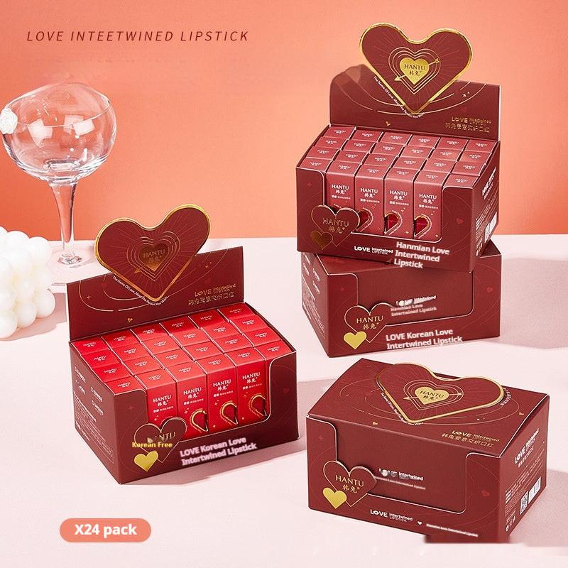 Creative Color Rendering Moisturizing Velvet Lipstick Love Gift Set.