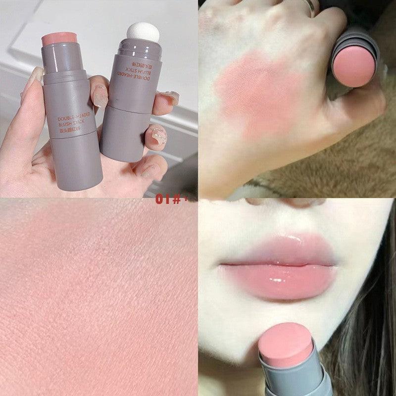 Double-headed Sponge Monochrome Blusher Natural Color Holding.