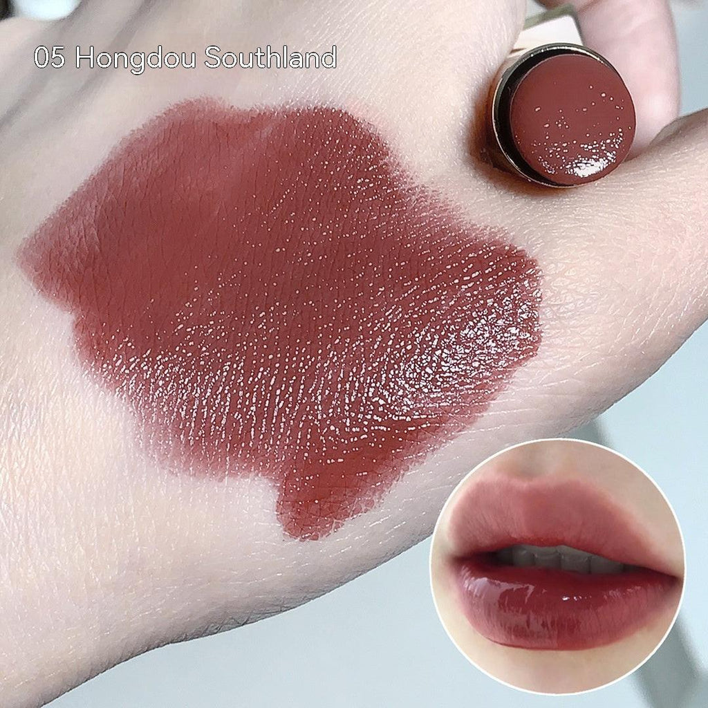 Smooth Glossy Lipstick Color Mirror.