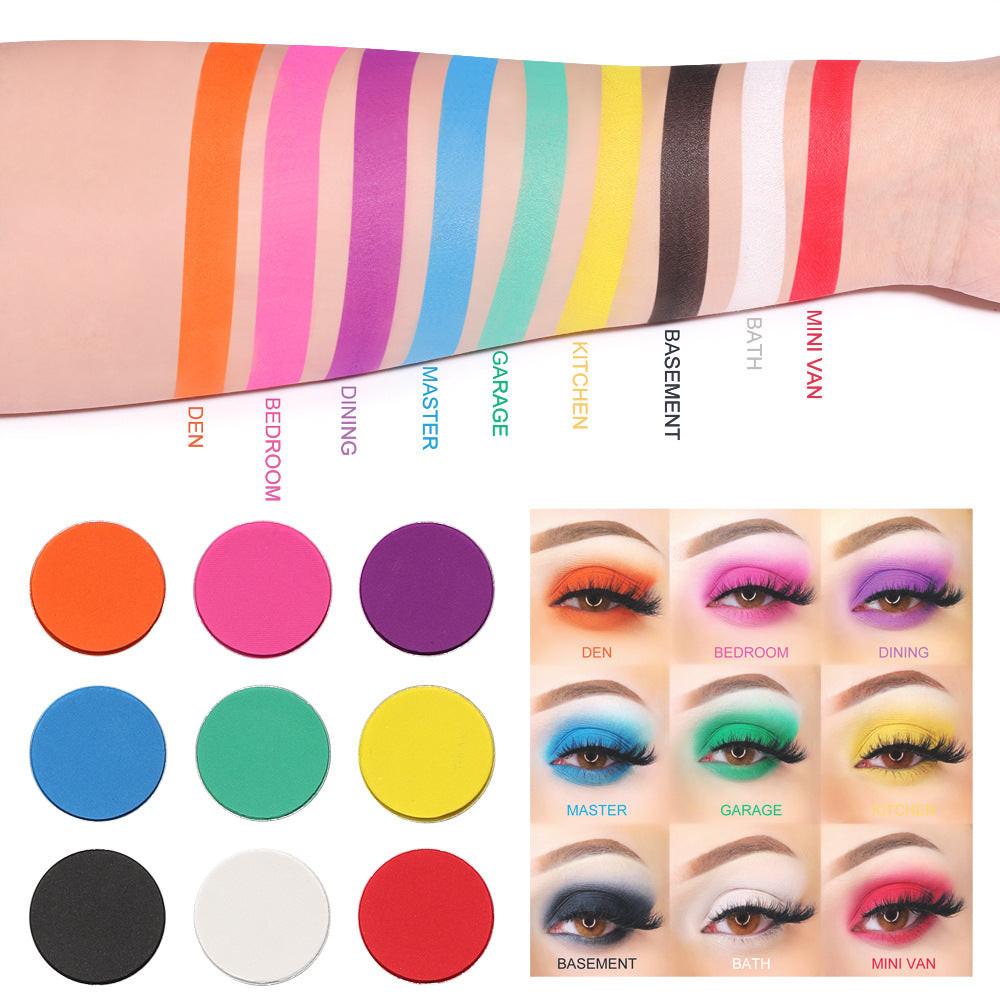 9-Color Matte And Metallic Glitter Eyeshadow Palette.
