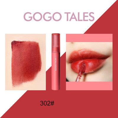 Matte Velvet Moisturizing Net Red Lipstick.