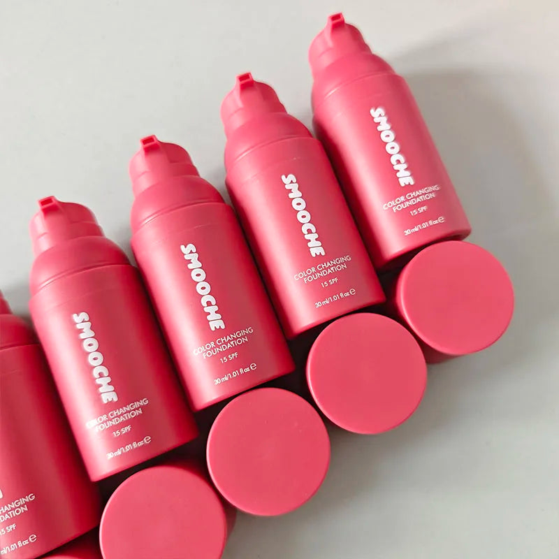 30ml SMOOCHE Color Changing Foundation Self-Adjusting Shade Covers Imperfections & Fine Lines for Flawless Natural Look Makeup