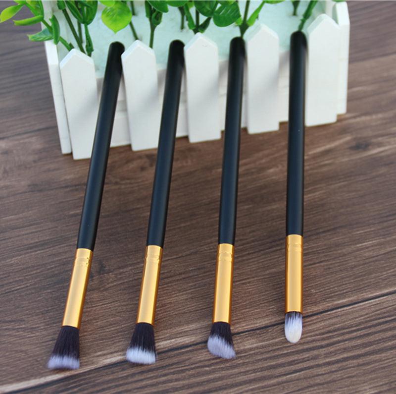 4Eye Shadow Brush Makeup Long Stick Medium.