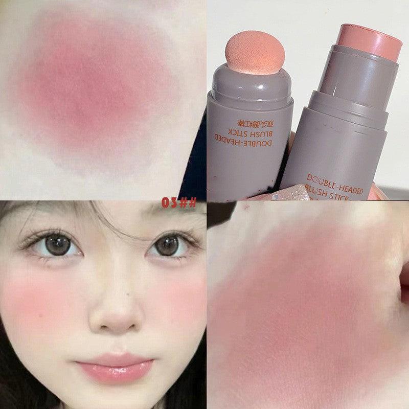 Double-headed Sponge Monochrome Blusher Natural Color Holding.