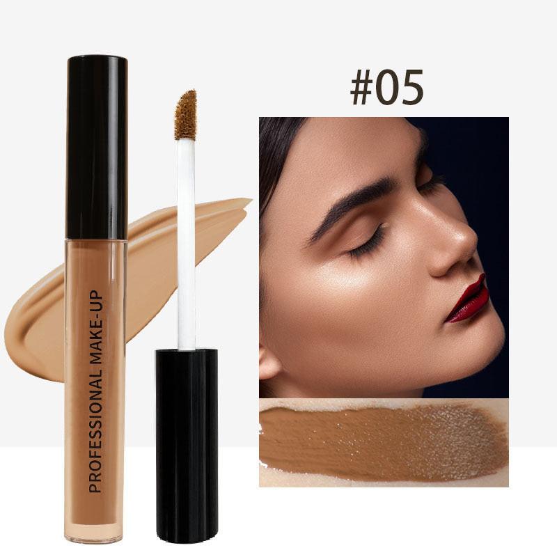 Makeup Liquid Foundation Moisturizing And Beautiful Black.