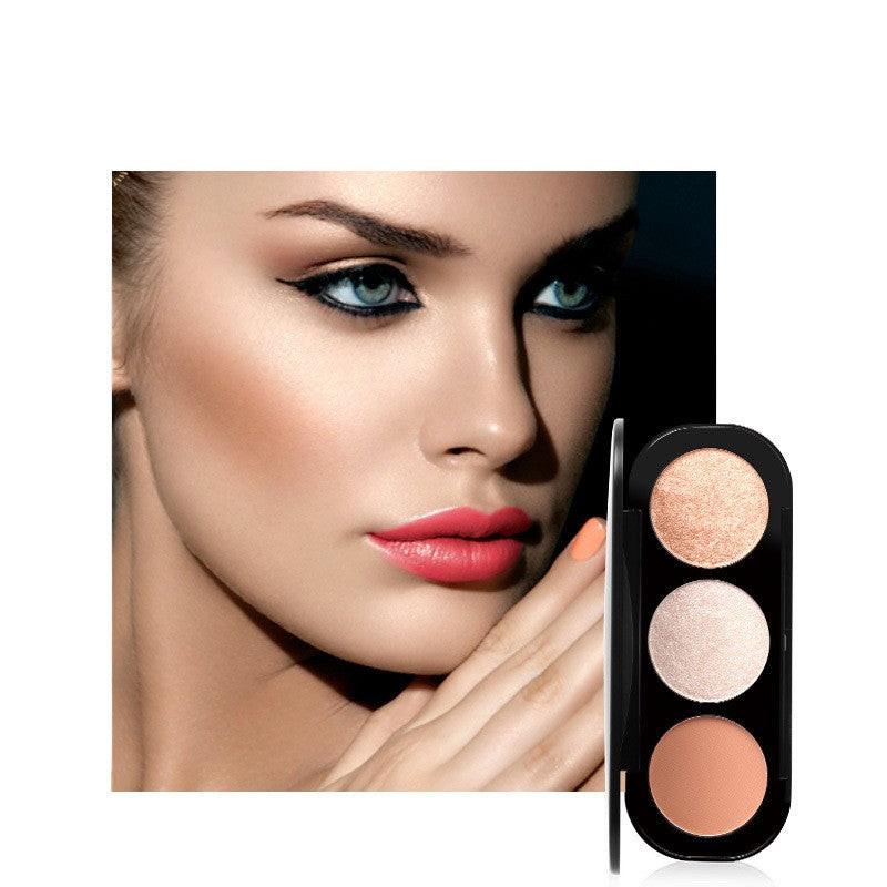 Highlight Repair Blush Makeup Palette.