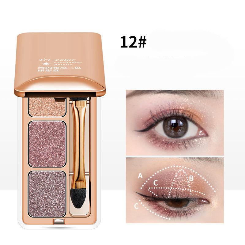 Three Color Eye Shadow Plate With Pearly Light.