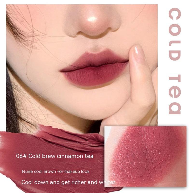 Ice Cream White Velvet Matte Matte Lip Gloss.